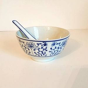 Chinese soup bowl and spoon